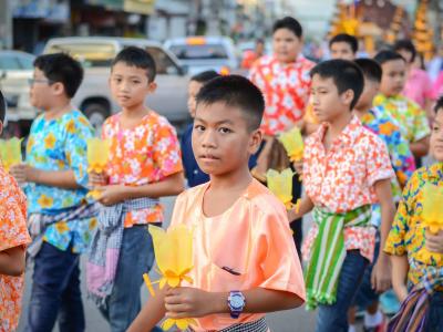 ประเพณีลอยกระทง