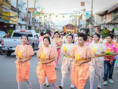 ประเพณีลอยกระทง